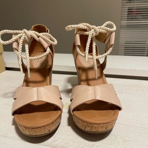 EUC Sperry Pink Wedge Sandal with Rope Tie (7.5)